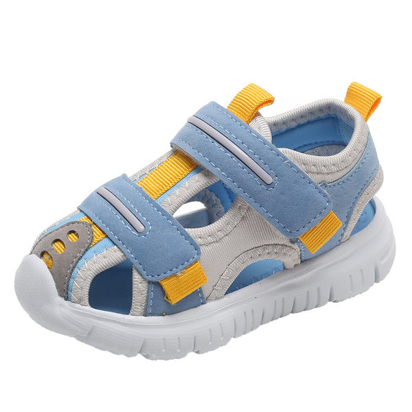 Παιδικά σανδάλια για αγόρια σε πολλά χρώματα