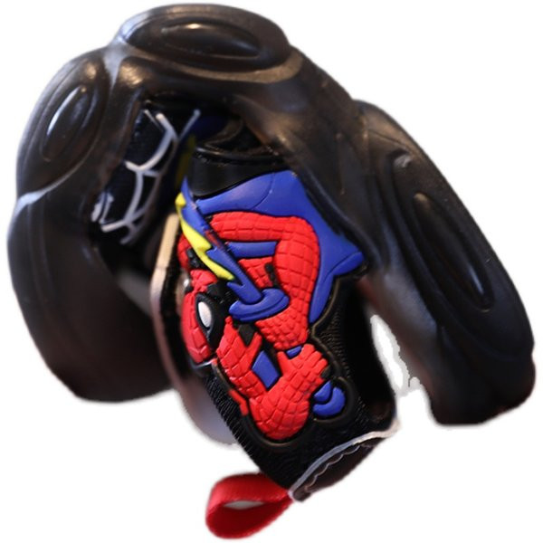 Suvised värvilised hõõguvate taldadega sandaalid