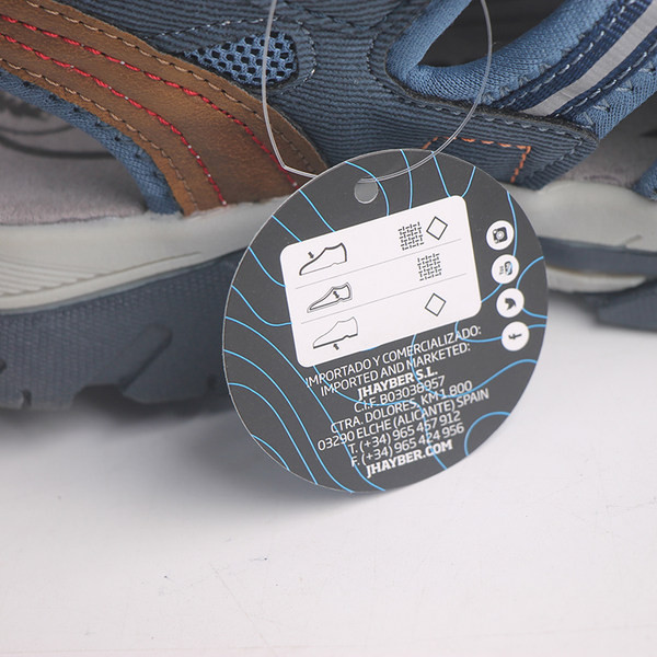 Három színben matricás, durva talpú gyerekszandál