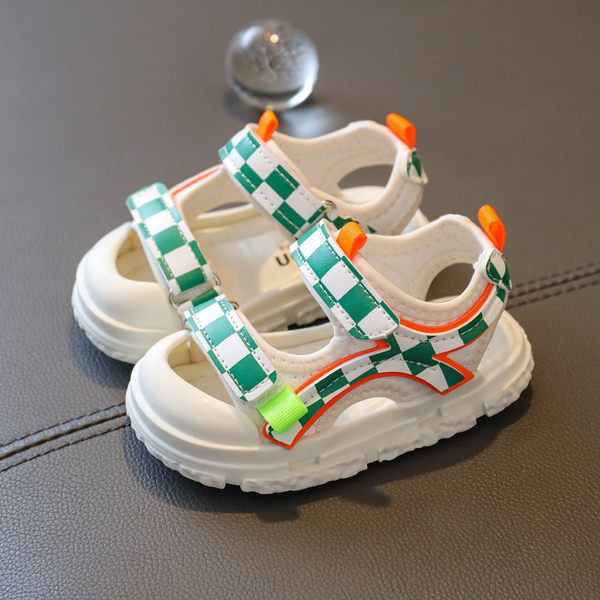 Νέο μοντέλο unisex δερμάτινα σανδάλια με velcro