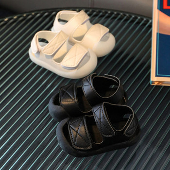 Изчистен модел детски сандали от еко кожа с велкро лепенки