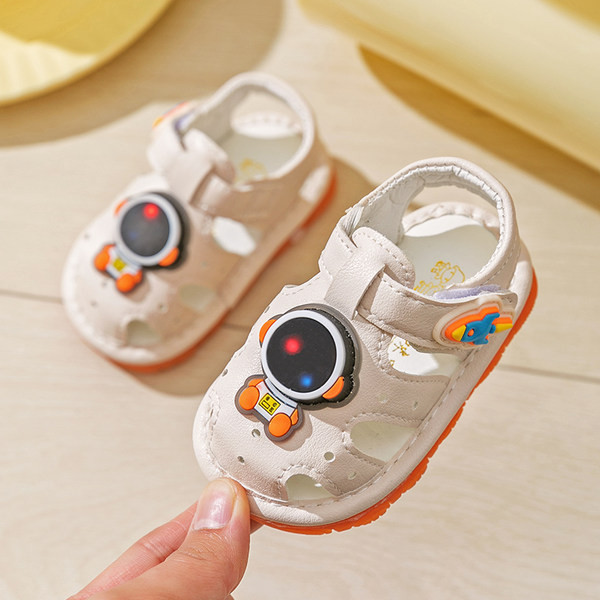 Casual παιδικά σανδάλια με έμβλημα για αγόρια ή κορίτσια