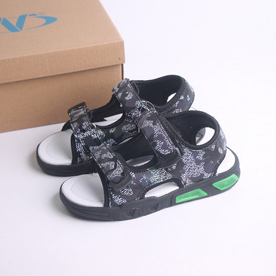 Παιδικά σανδάλια με μοτίβο παραλλαγής για αγόρια