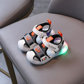 Детски сандали с лепенки подходящи за момчета
