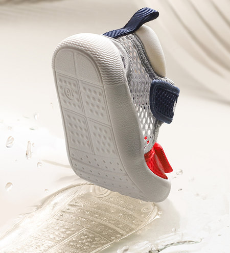 Παιδικά διχτυωτά σανδάλια με  λουράκια βελκρό - πολλά χρώματα