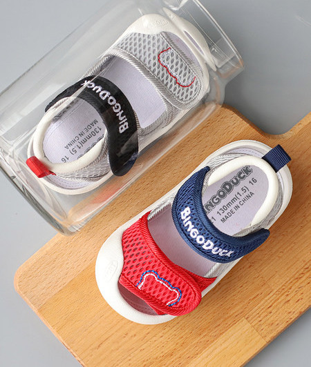 Παιδικά διχτυωτά σανδάλια με  λουράκια βελκρό - πολλά χρώματα