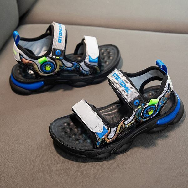 Παιδικά σανδάλια για αγόρια σε μαύρο χρώμα