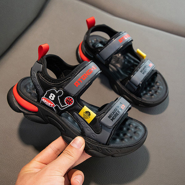 Sport gyerekszandál emblémákkal fiúknak