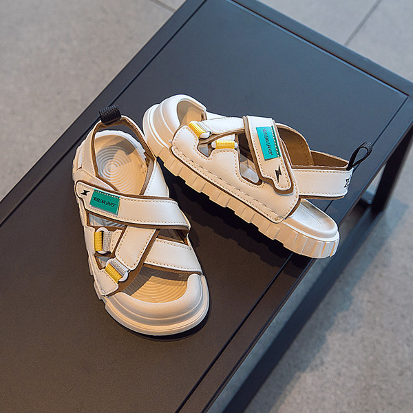 Lameda talla ja kirjaga uus mudel poiste nahast sandaalid