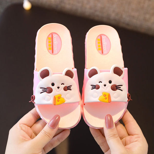 Hétköznapi használatra alkalmas nyári papucs lányoknak rátéttel