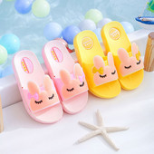 Nyári alkalmi papucs 3D elemmel