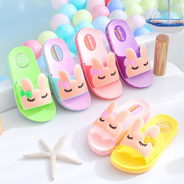 Nyári alkalmi papucs 3D elemmel