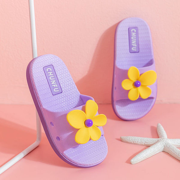 Gyermek gumipapucs szalaggal - négy színben