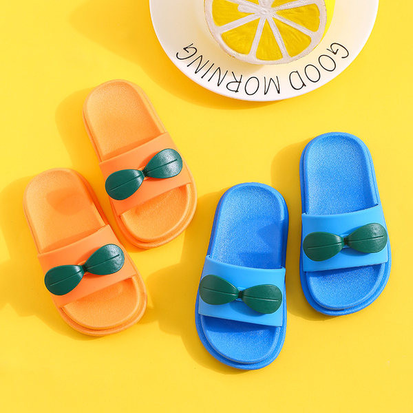 Παιδικές λαστιχένιες παντόφλες με επίπεδη σόλα νέο μοντέλο