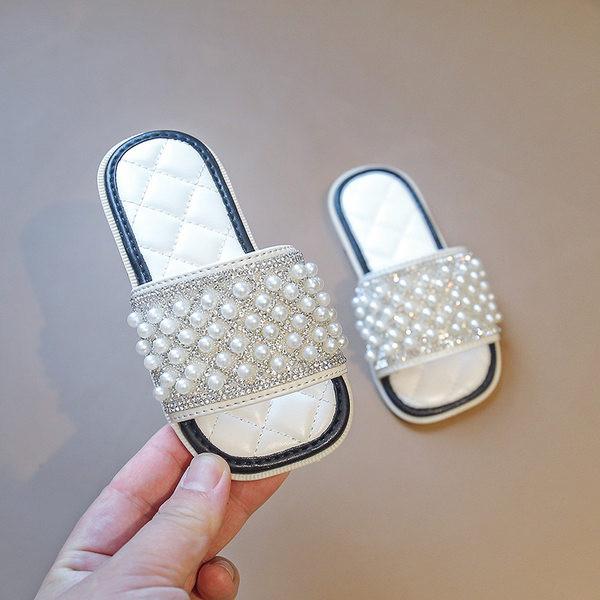 Μοντέρνες παιδικές παντόφλες με πέρλες για κορίτσια