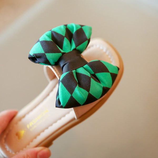 Három színű szalagos, lapos talpú gyerekpapucs