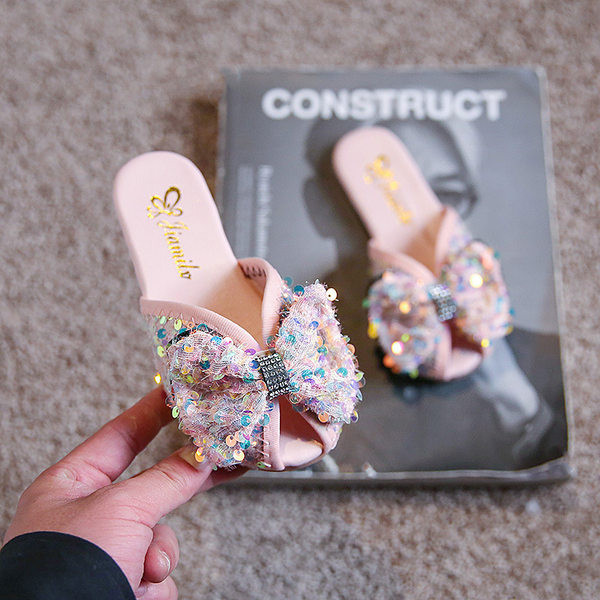 Παντόφλες για κορίτσια με κορδέλα και πούλιες