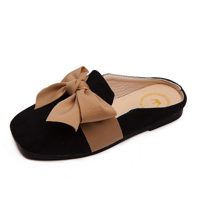 Művelúrból készült gyerekpapucs szalaggal