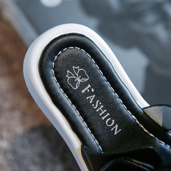 Παντόφλες για κορίτσια από οικολογικό δέρμα με κορδέλα