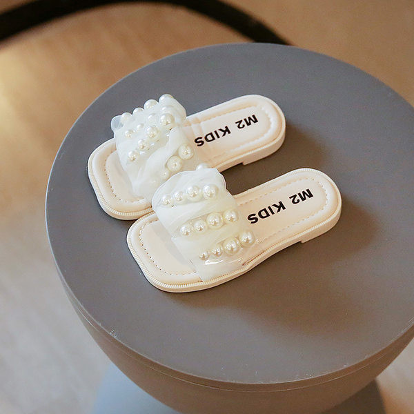 Vabaaja laste sussid tülli ja pärlitega