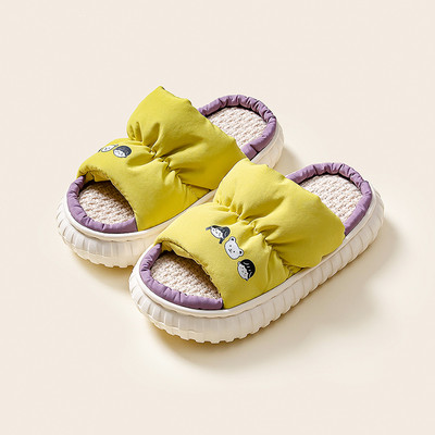 Παιδικές παντόφλες με μαλακό λουράκι
