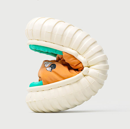 Παιδικές παντόφλες με μαλακό λουράκι