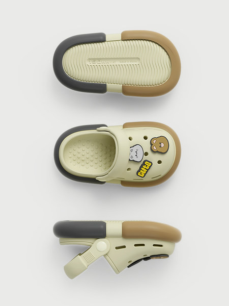 Nyári gyerekpapucs lányoknak vagy fiúknak - crocs típusú