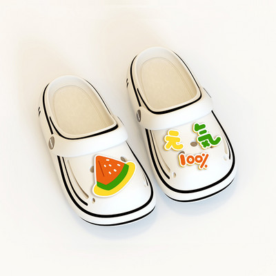 Gumi crocs gyerekeknek színes applikációkkal