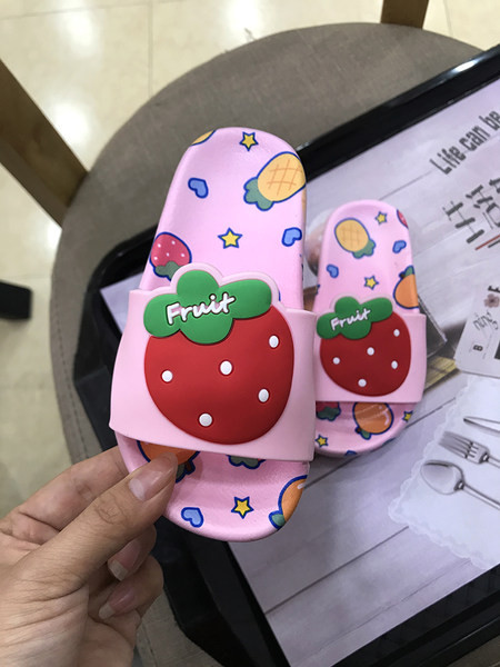 Casual papuče za djevojčice s aplikacijom novi model