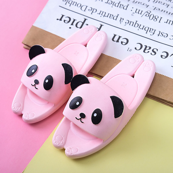 Παιδικές λαστιχένιες παντόφλες με τρισδιάστατο σχήμα