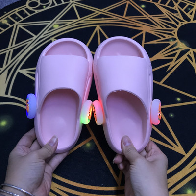 Детски гумени чехли - три цвята