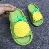 Gyermek gumipapucs színes 3D applikációval