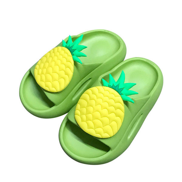 Gyermek gumipapucs színes 3D applikációval