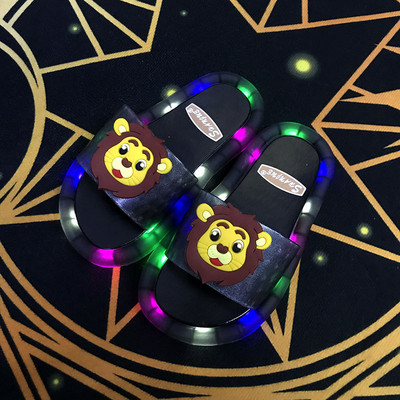 Детски светещи чехли с апликация - четири цвята