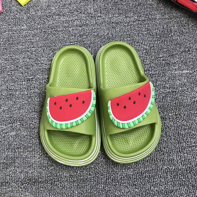 Gumi gyerekpapucs színes rátéttel - sok színben