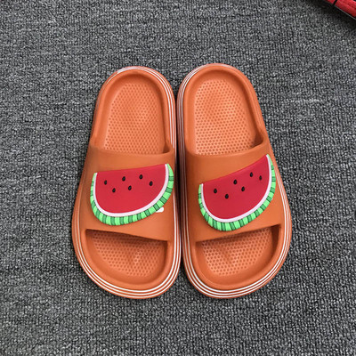 Gumi gyerekpapucs színes rátéttel - sok színben