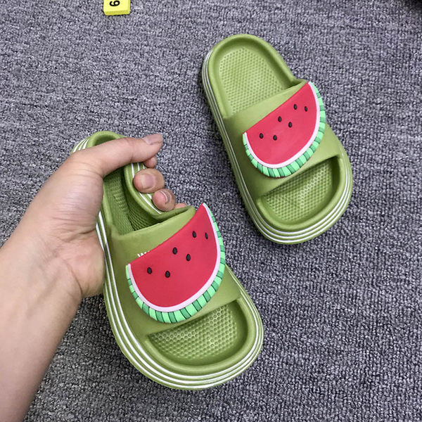 Gumi gyerekpapucs színes rátéttel - sok színben