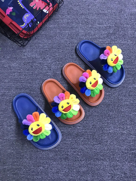 Gyermek papucs színes díszítéssel - többféle színben