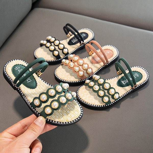 Νέο μοντέλο παντόφλες για κορίτσια με πέρλες