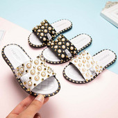 Παιδικές casual παντόφλες με πέρλες σε δύο χρώματα