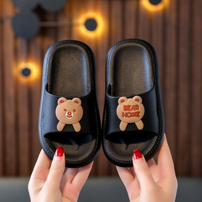 Aplikatsiooni ja lameda tallaga kummisussid tüdrukutele uus mudel