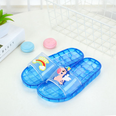 Παιδικές παντόφλες με απλικέ και επίπεδη σόλα