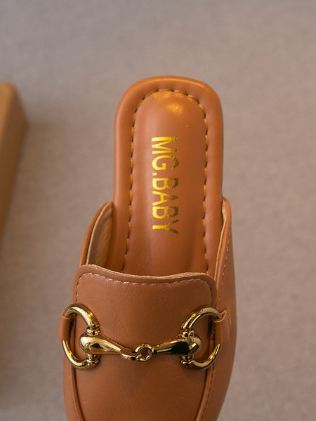 Παιδικές παντόφλες στρογγυλεμένο μοντέλο με κλειστά δάχτυλα