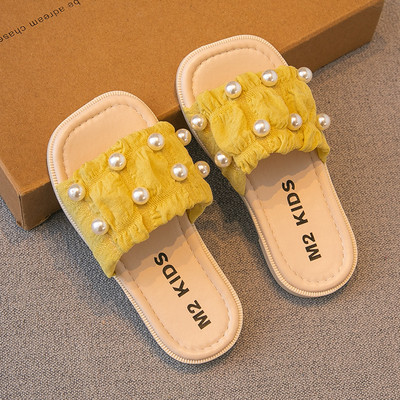 Gyöngyös nyári papucs lányoknak