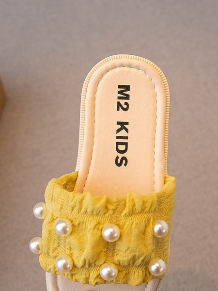 Gyöngyös nyári papucs lányoknak