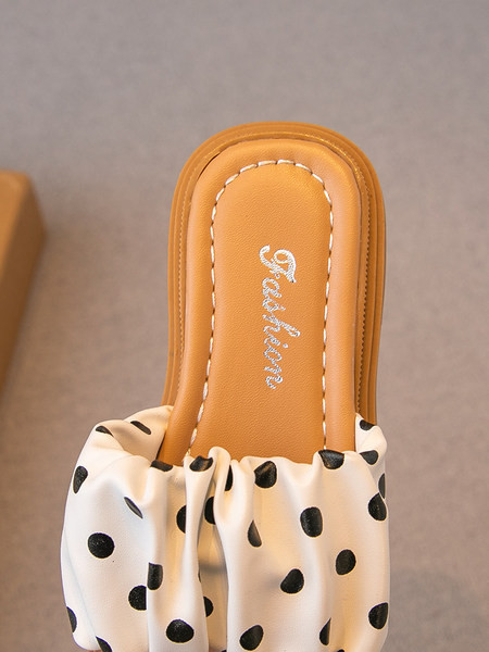 Чехли за момичета с текстилна каишка с набран ефект