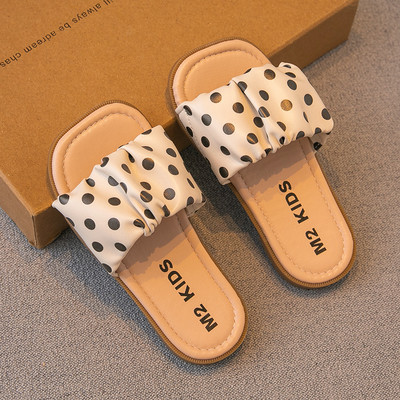 Új modell papucs lányoknak lapos talppal több színben