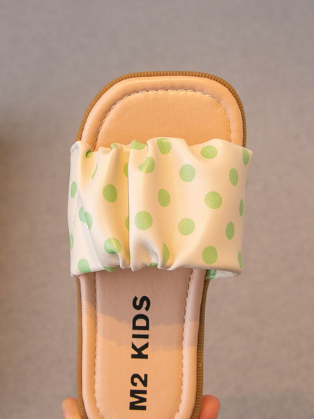 Új modell papucs lányoknak lapos talppal több színben