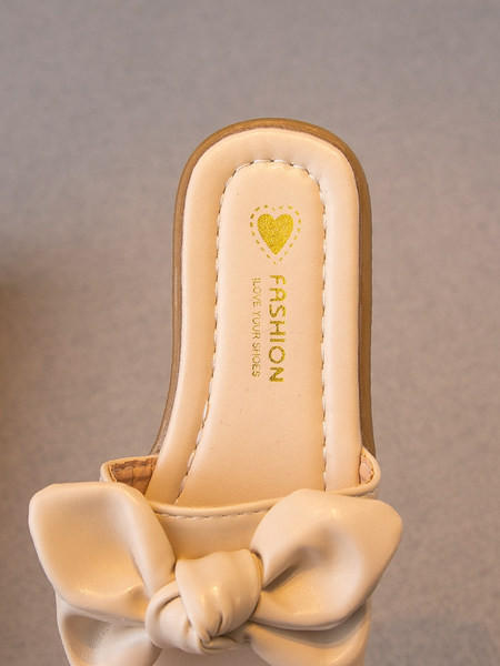 Nyári gyerekpapucs szalaggal - öko bőr