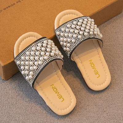 Gyöngyös gyerekpapucs három színben